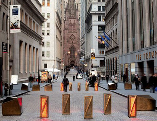 Illustration for article titled New York's Beautiful Rotating LED Anti-Terrorism Sculptures